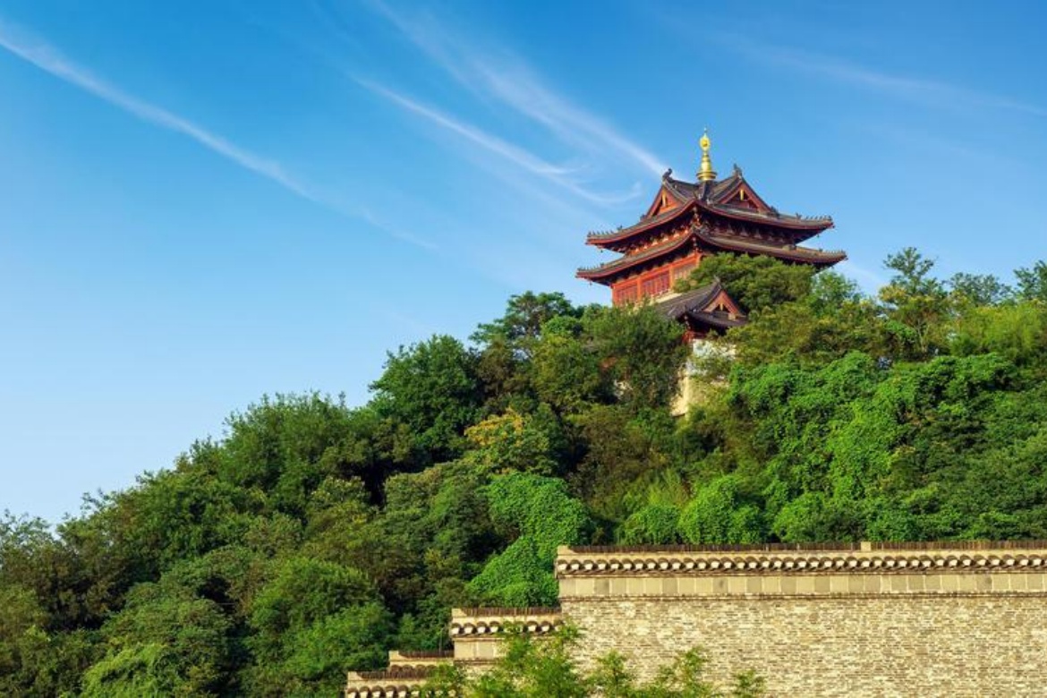 Wansui Mountain